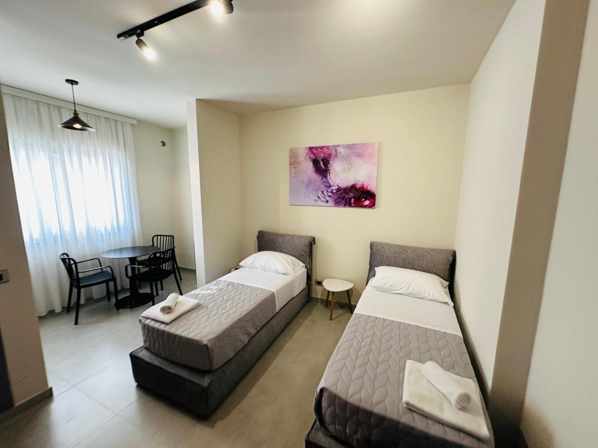 Stay-Five Rooms & Apartments Shkodër Exterior foto